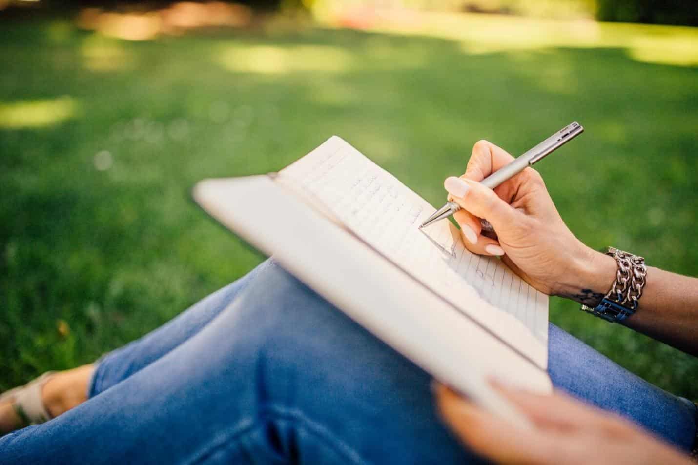 10 Ways to Start Writing Like a Pro