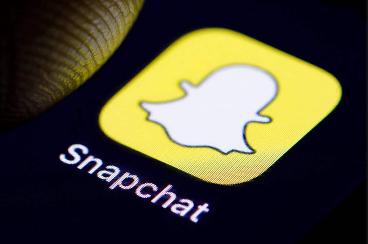 How to Download Memories From Snapchat Data