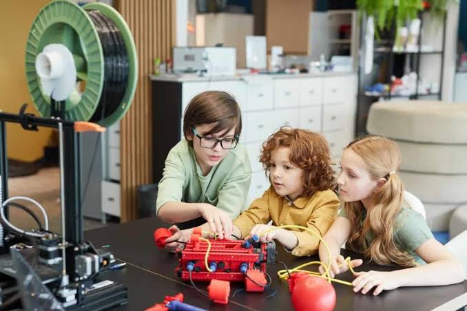 7 Best 3D Printer for Kids in 2023